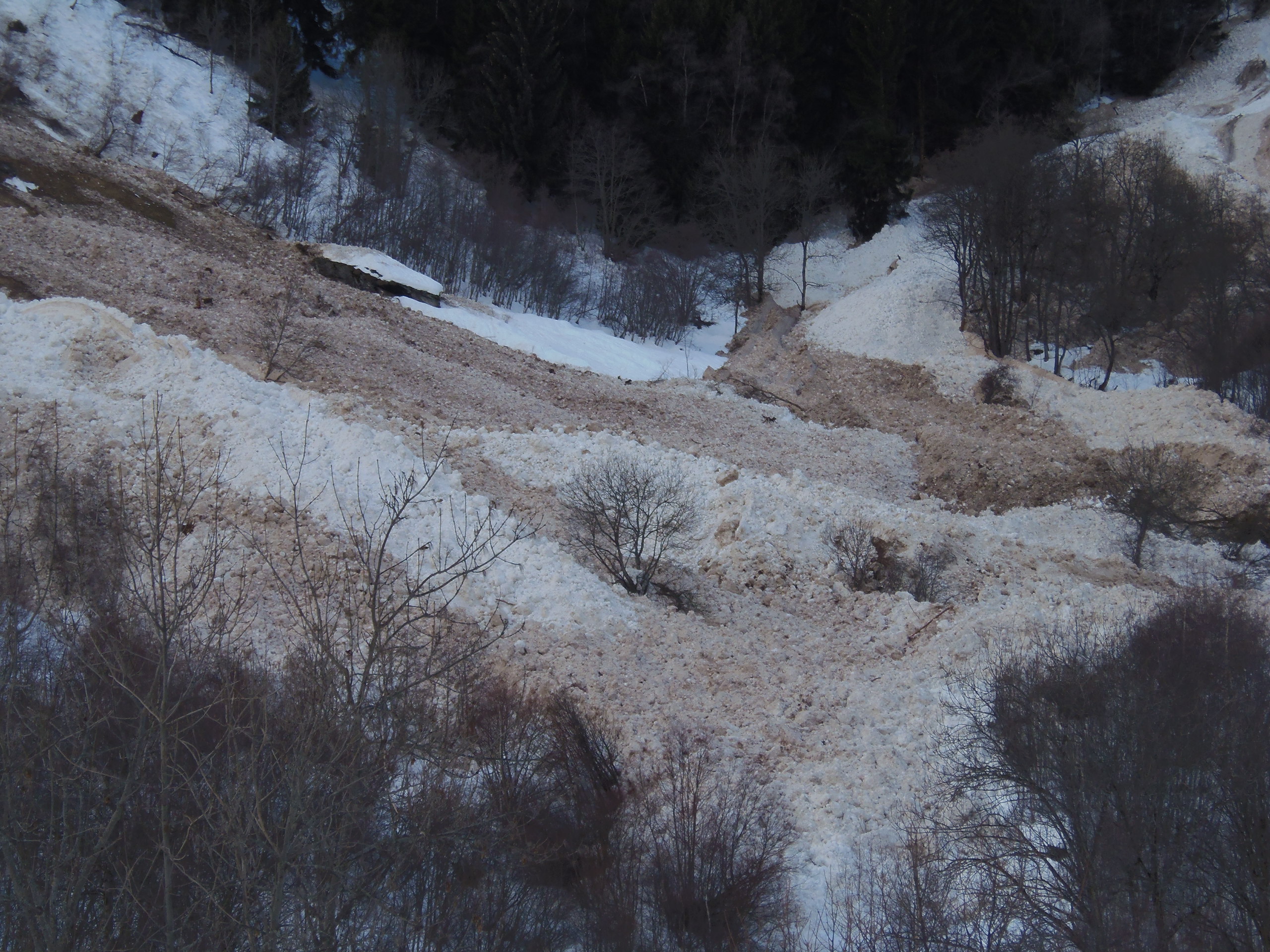 Rhône FM - Prévention: Un Modèle De Simulations D’avalanches Adapté Au ...